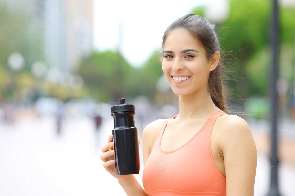 stay hydrated while working out in summer